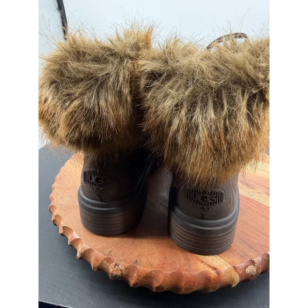 UGG Harrison lace tipped Mid Boot sz 9 Brown Faux Fur Waterproof Suede 1123289